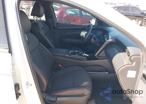 2024 Hyundai Tucson Hybrid N Line z USA, uszkodzony, nr VIN KM8JFCD17RU157114